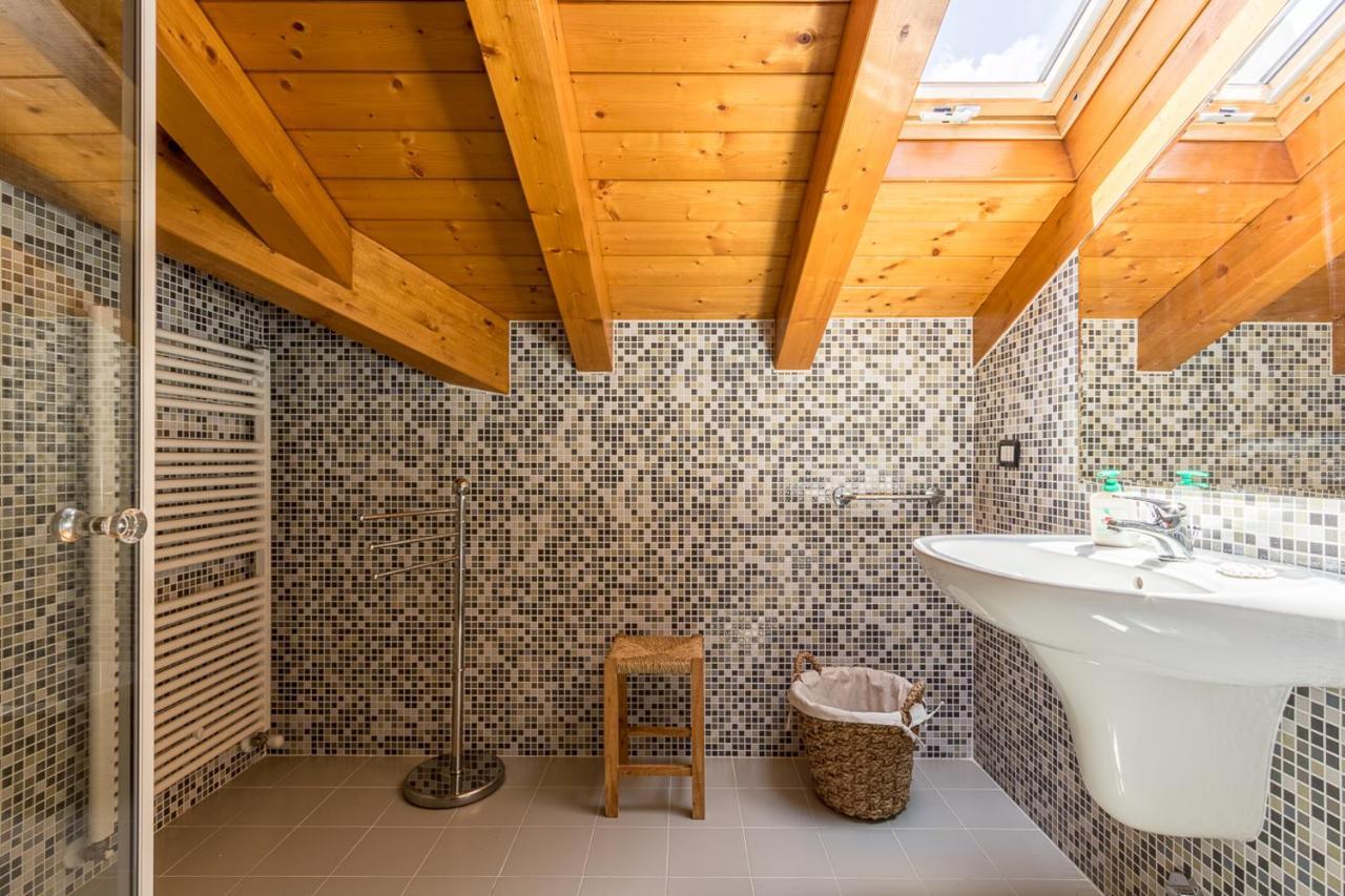 Apartment Maya - Tremezzina Тремеццо Екстер'єр фото