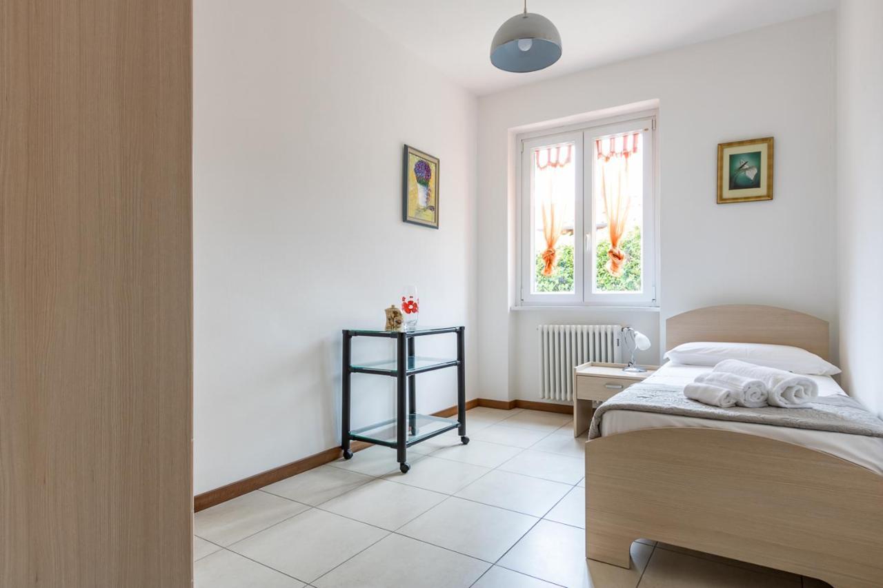 Apartment Maya - Tremezzina Тремеццо Екстер'єр фото