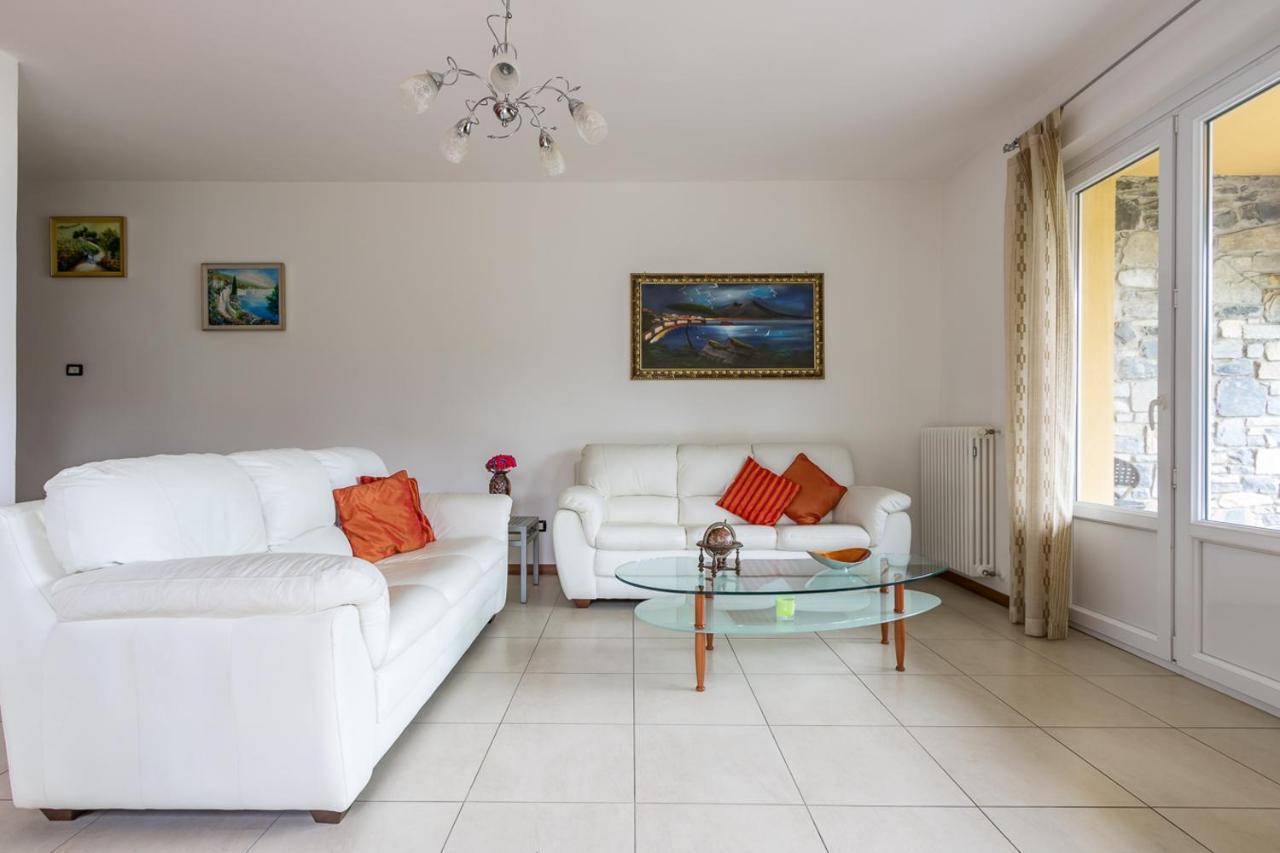 Apartment Maya - Tremezzina Тремеццо Екстер'єр фото